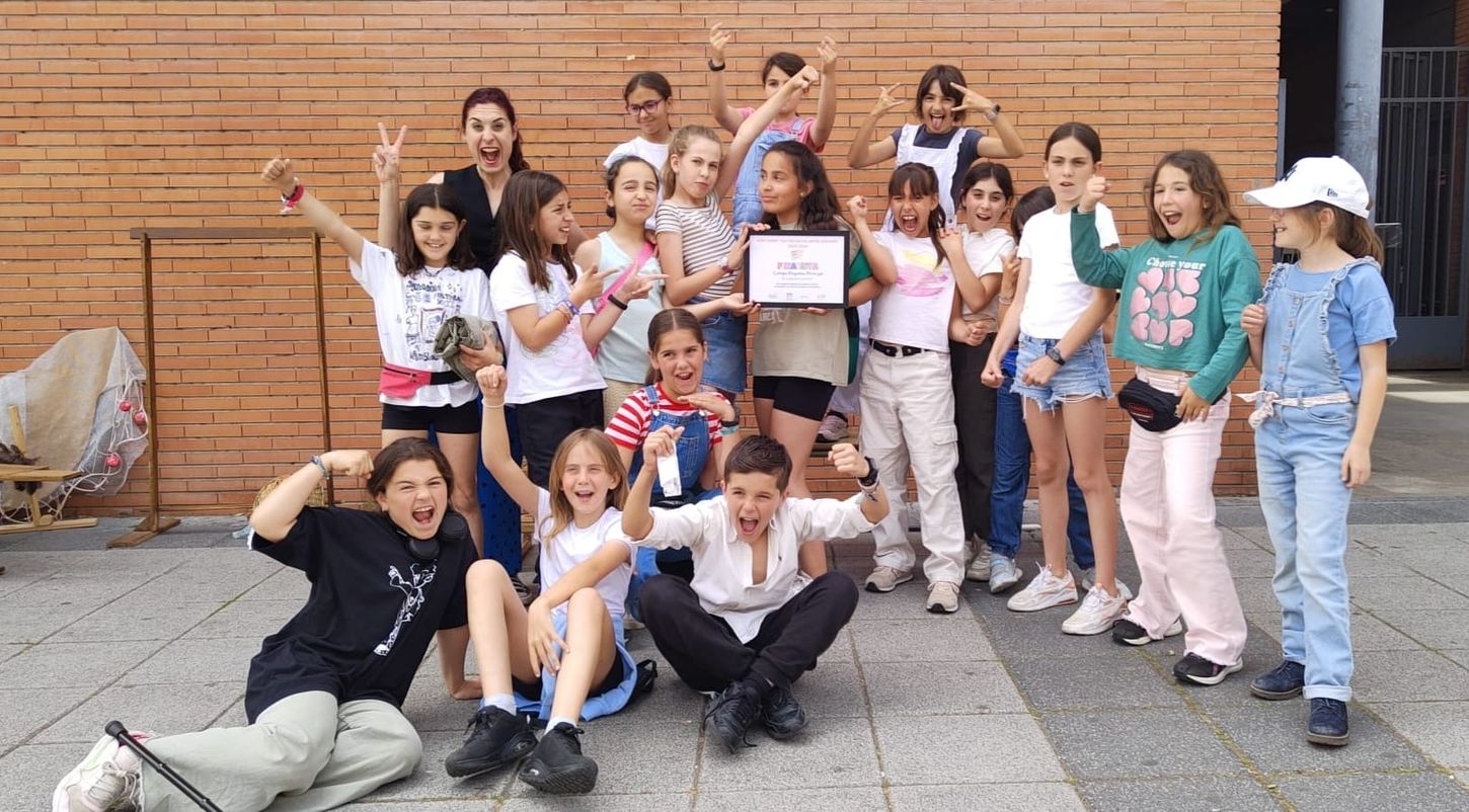 ¡Ganamos el primer premio en el Certamen de Teatro Escolar de Leganés!