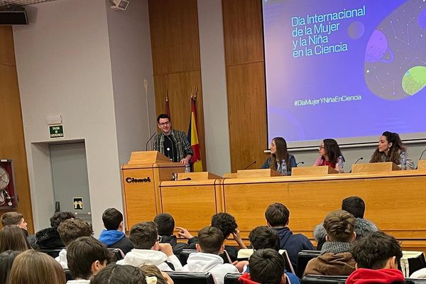 Visita de los grupos de 3º y 4º de ESO al CIEMAT por las jornadas de la Mujer y la Niña en la ciencia